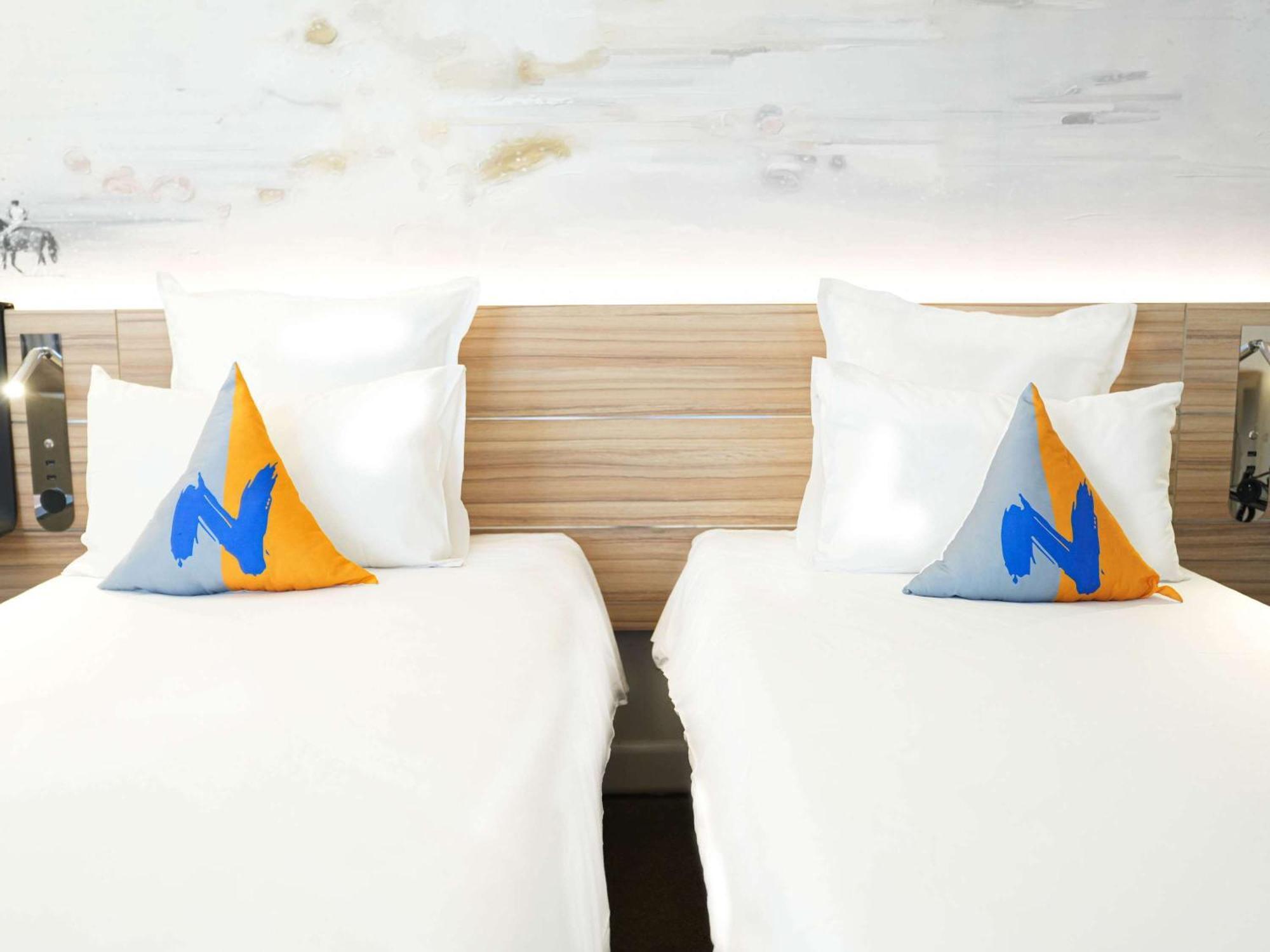 Novotel Hotel 4*